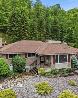 427 Townsend Road, Belleville