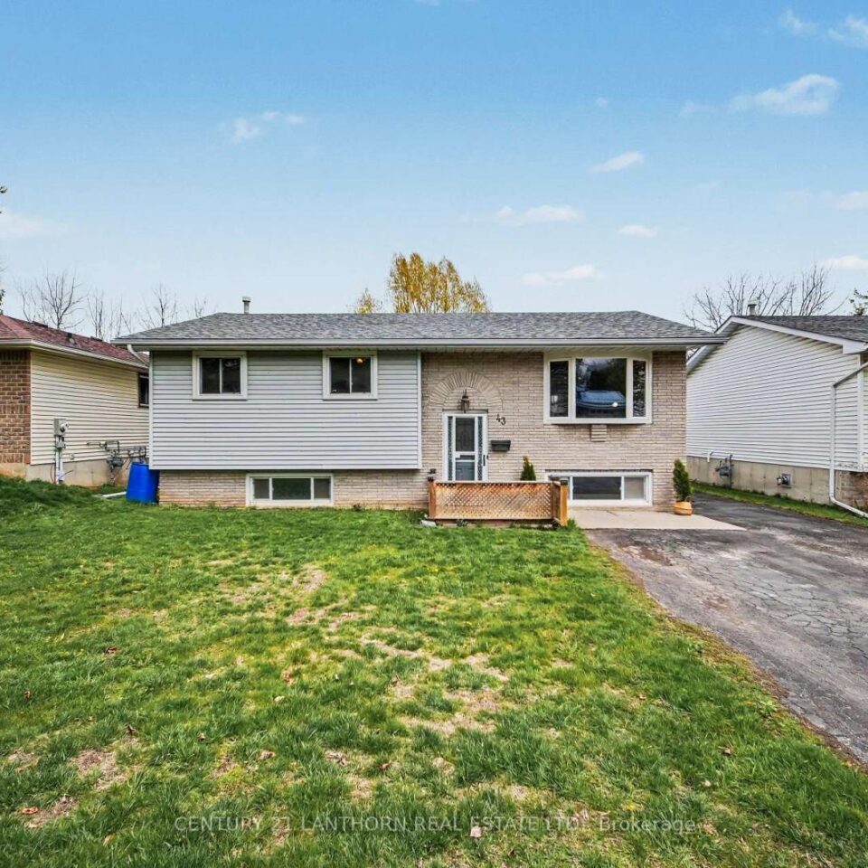 43 Ireland Drive, Quinte West