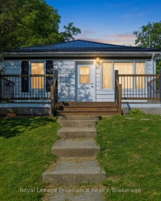 44 Geddes Street, Belleville