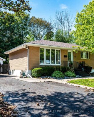 447 Mcewen Drive, Kingston