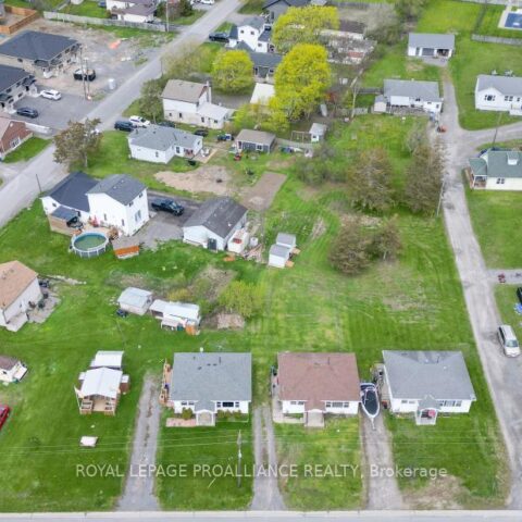 45 Black Diamond Road, Belleville