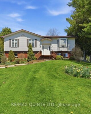 45 Shannon Road, Prince Edward County