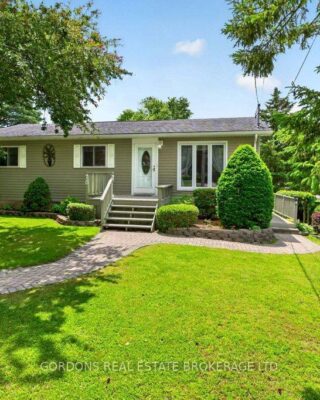 450 Charles Street N, Gananoque