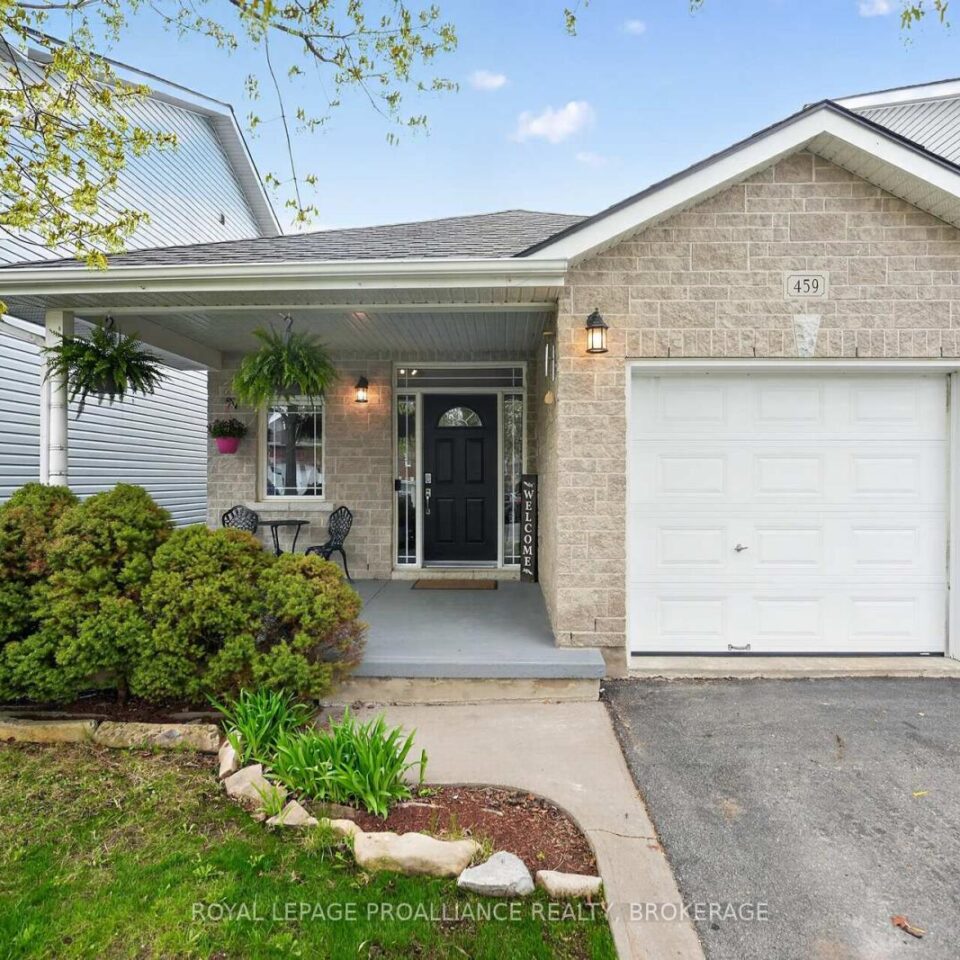 459 Maureen Street, Kingston