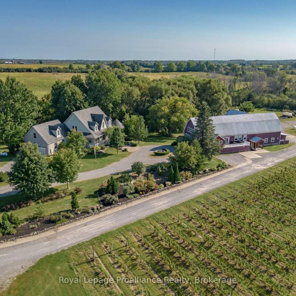 46 Stapleton Road, Prince Edward County