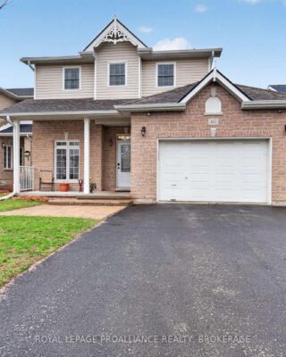 462 Weston Crescent, Kingston