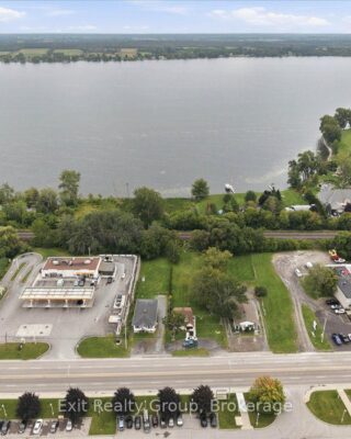 465 Dundas Street W, Belleville