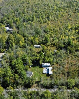 467 Lighthall Road, Prince Edward County