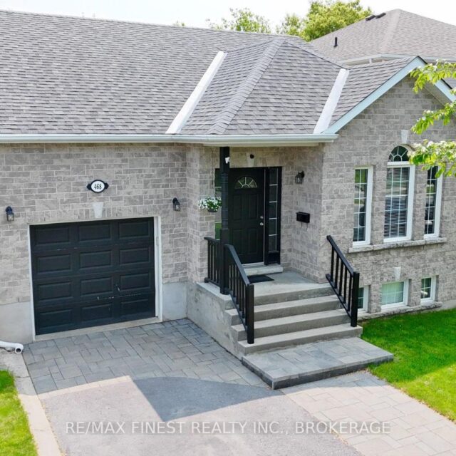 468 Weston Crescent, Kingston (east Gardiners Rd)