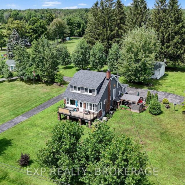 4682 County 2 Road, Front Of Leeds & Seeleys Bay