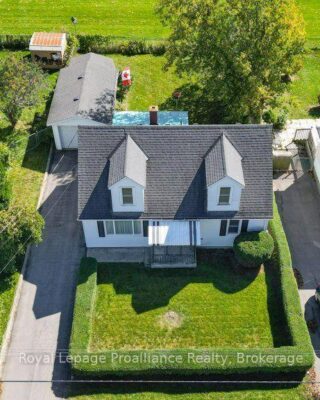 47 Bay Drive, Belleville