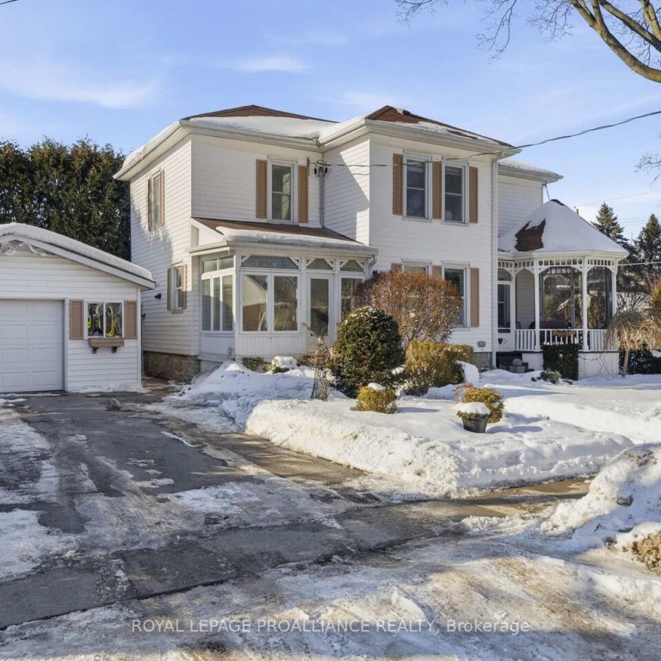 47 Paul Street, Prince Edward County