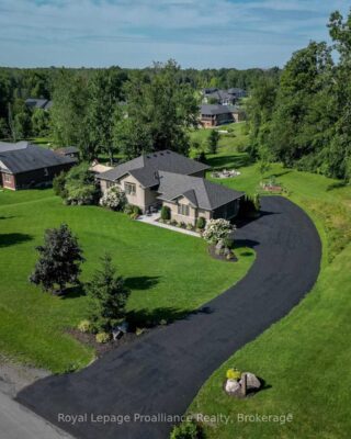 47 Windwhisper Drive, Belleville