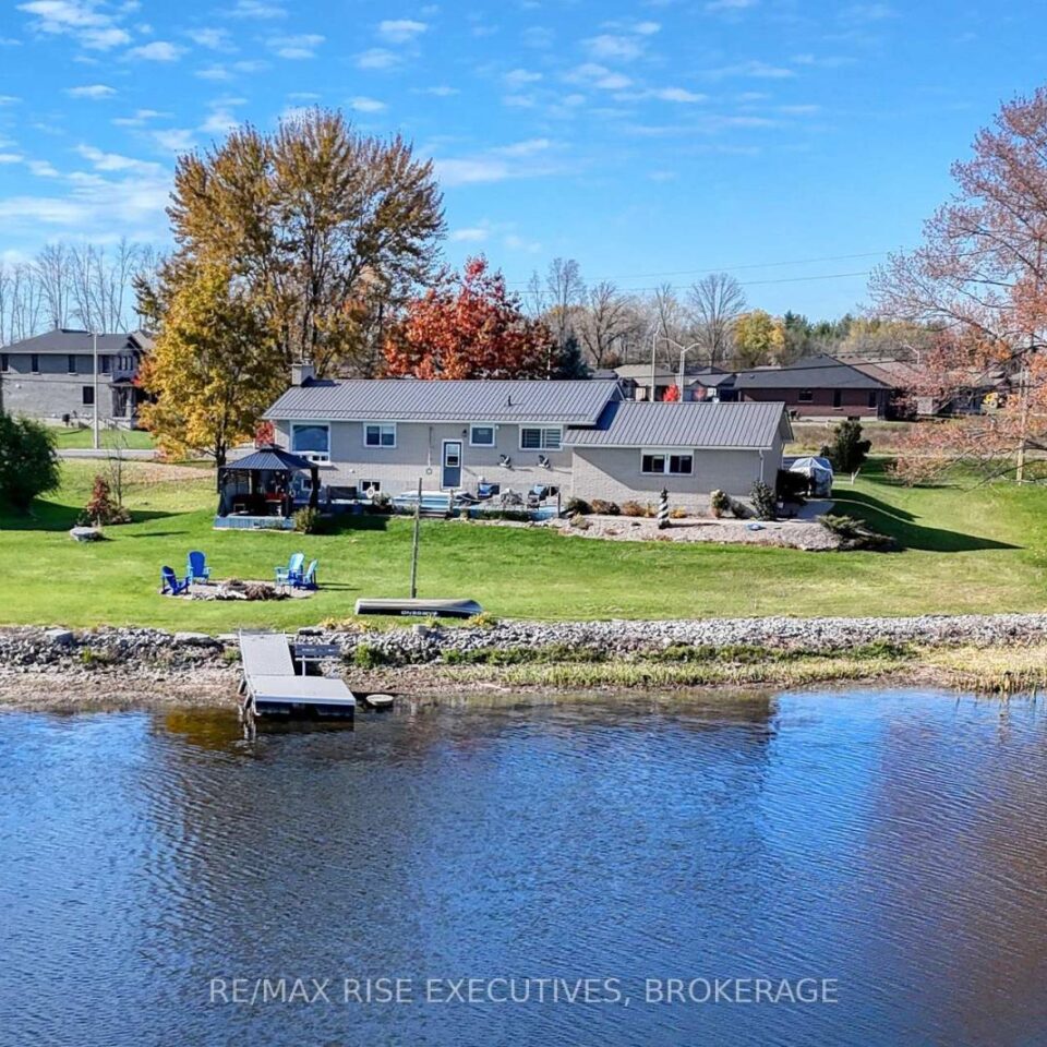 470 Dundas Street W, Greater Napanee