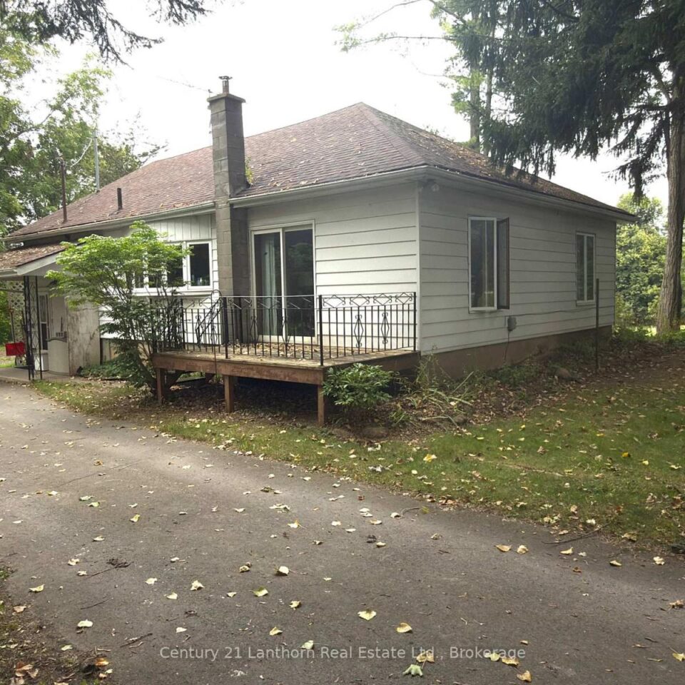 472 County Rd 10 Road W, Prince Edward County