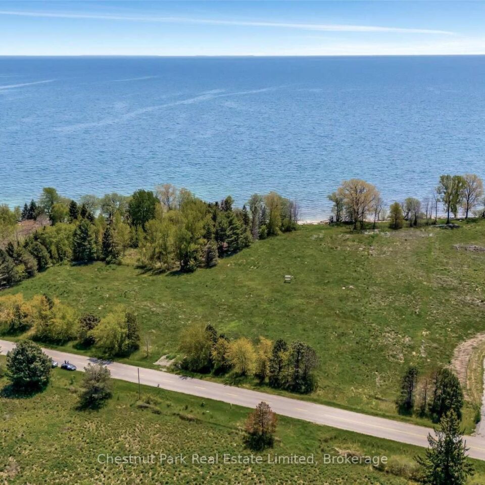 4778 County Road 8, Prince Edward County