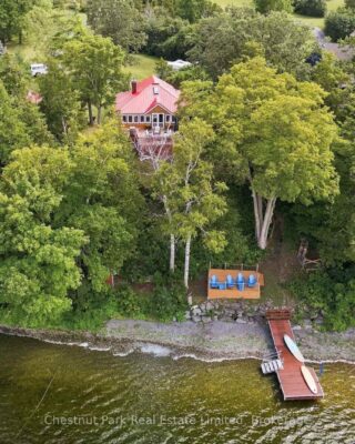 4786 County Road 1, Prince Edward County