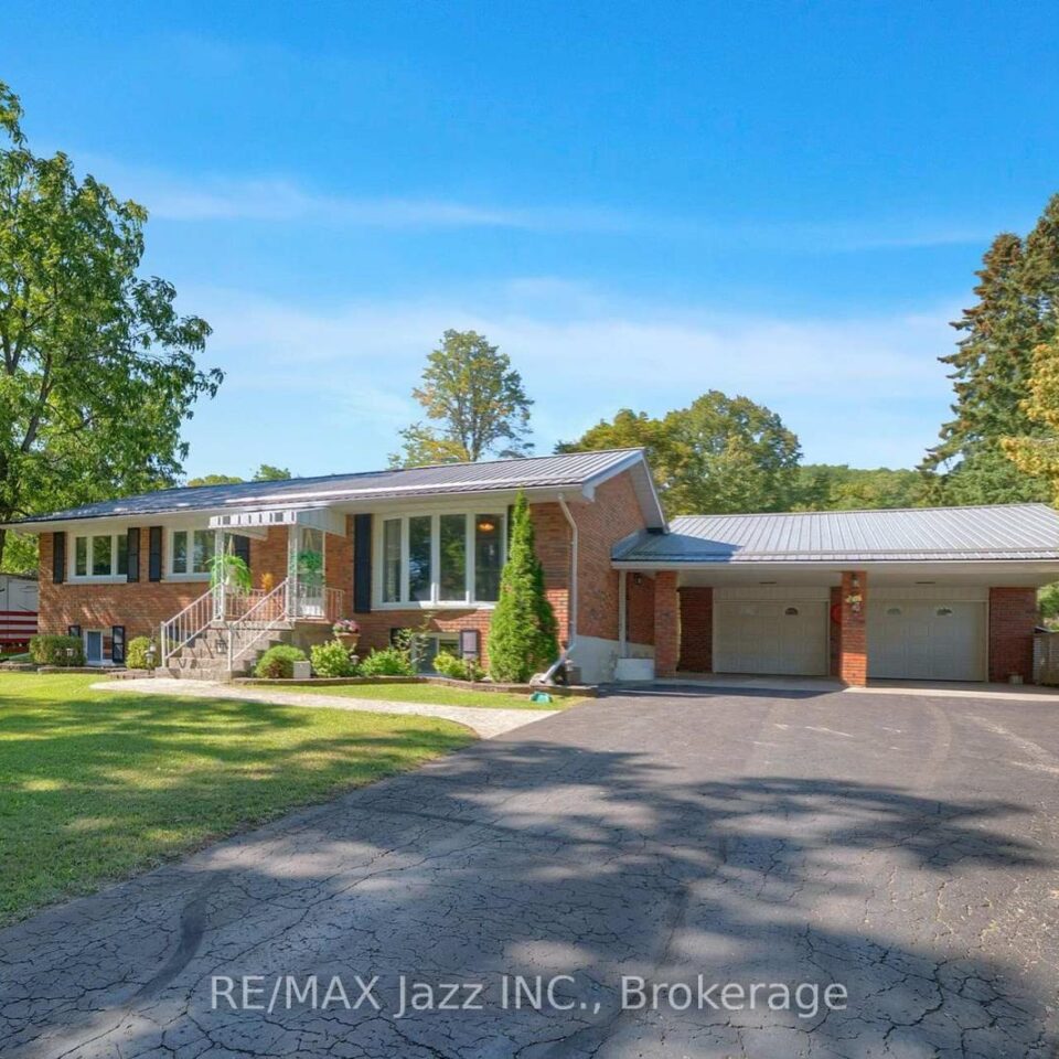 480 Murray Street, Quinte West