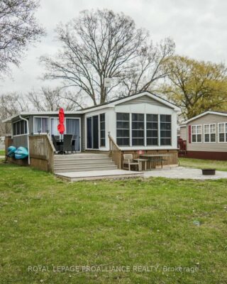 486 County Rd 18 – 19 Beachview Lane, Prince Edward County