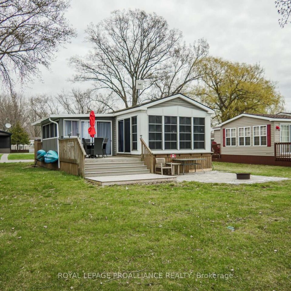 486 County Rd 18 – 19 Beachview Lane, Prince Edward County