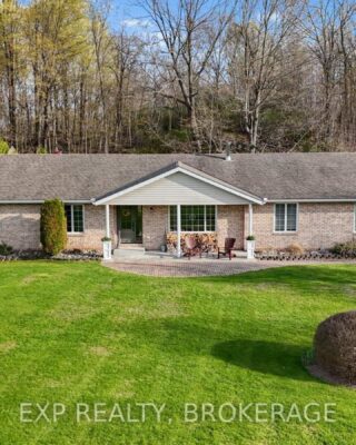 487 County 2 Road E, Front Of Leeds & Seeleys Bay