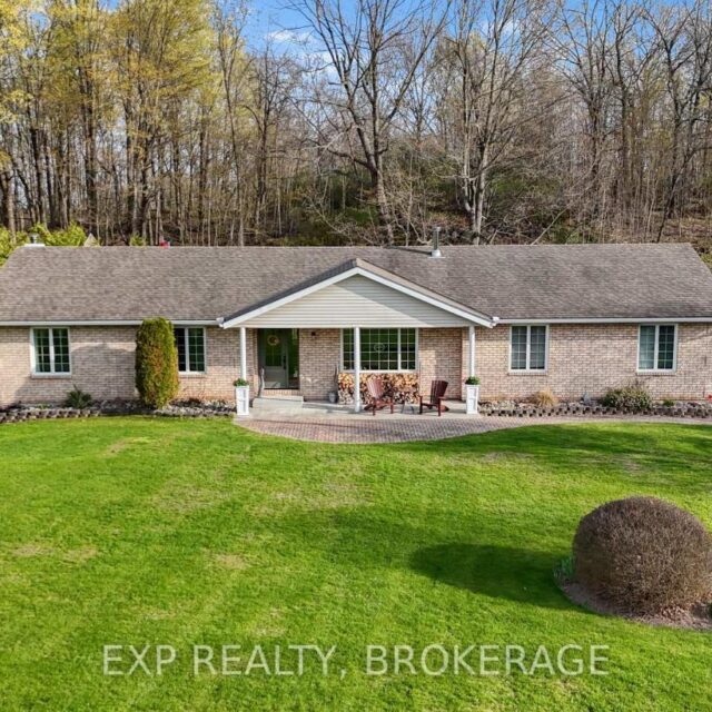 487 County 2 Road E, Front Of Leeds & Seeleys Bay