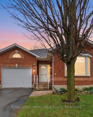 488 Fieldstone Drive, Kingston