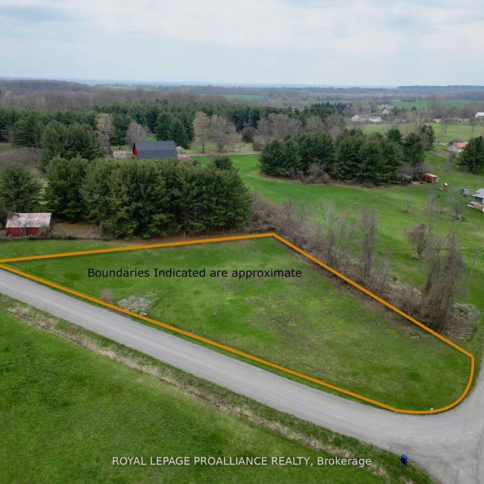 489 Prinyers Cove Crescent, Prince Edward County