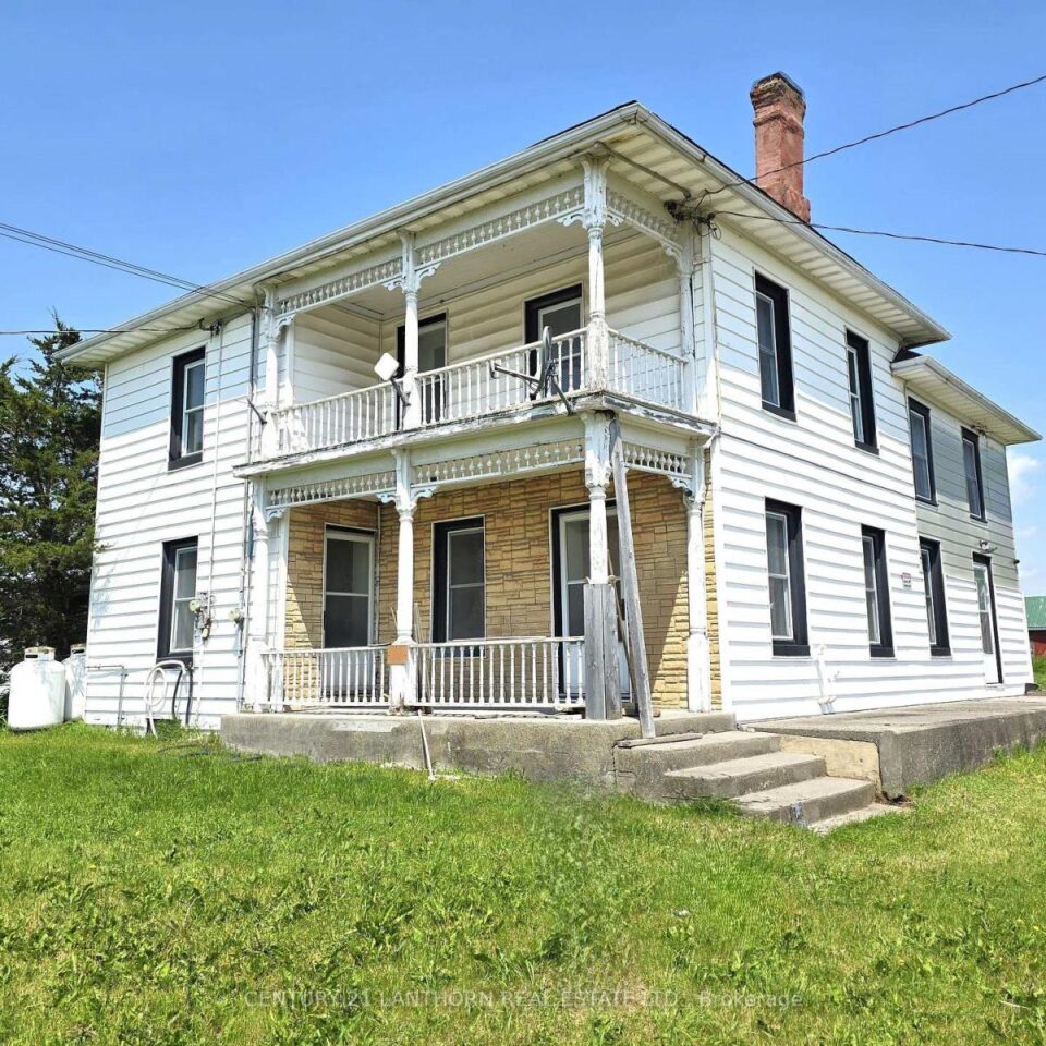 4893 Old Highway 2 Highway, Belleville