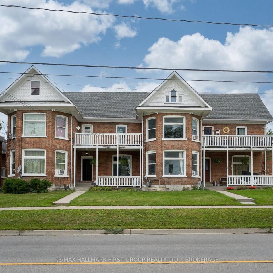 49/51 Bridge Street W, Greater Napanee