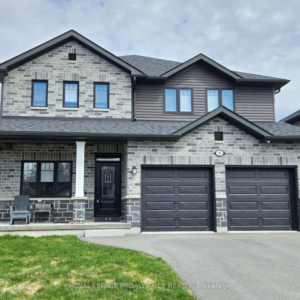 49 Redwood Drive, Belleville