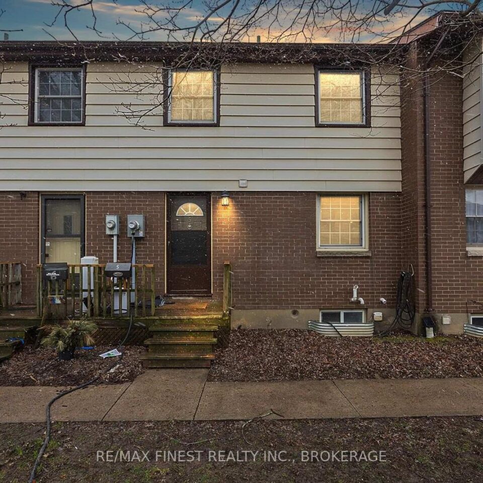 5 – 136 Notch Hill Road, Kingston