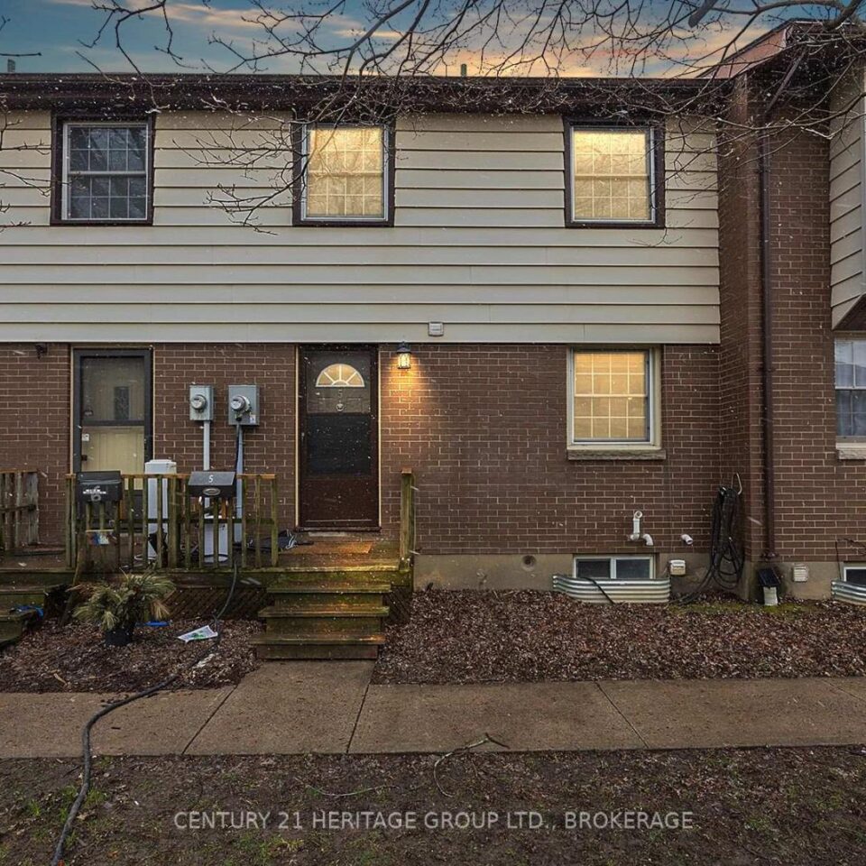 5 – 136 Notch Hill Road, Kingston