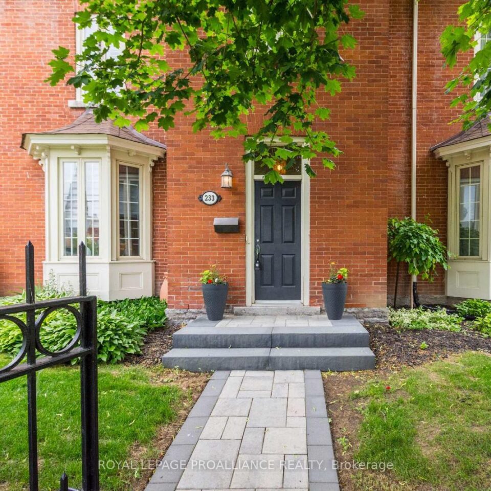 5 – 233 John Street, Belleville