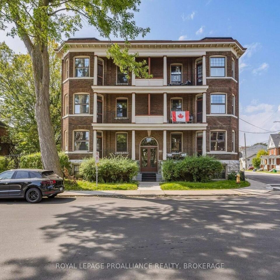 5 – 244 Barrie Street, Kingston