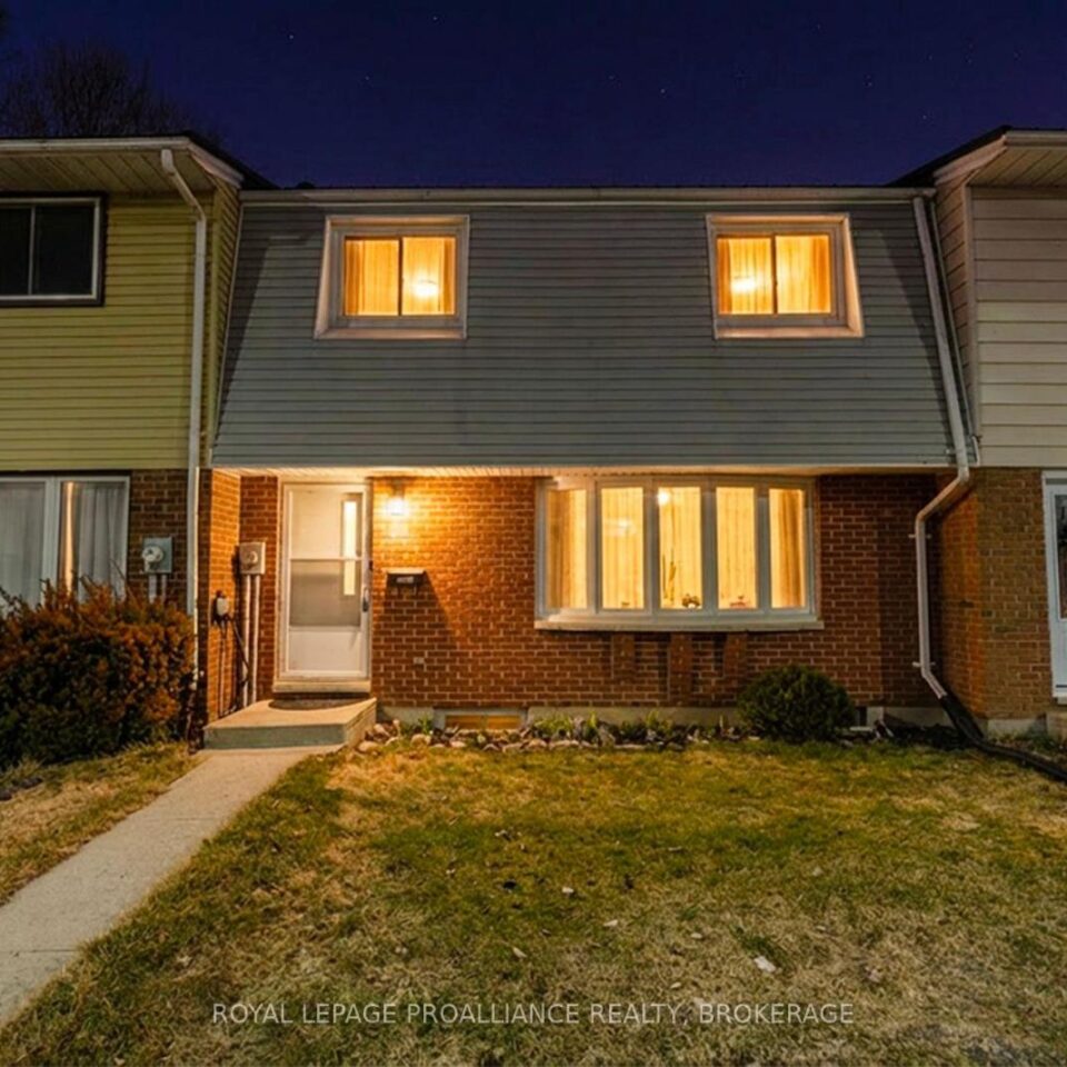 5 – 9 Winchester Drive, Greater Napanee