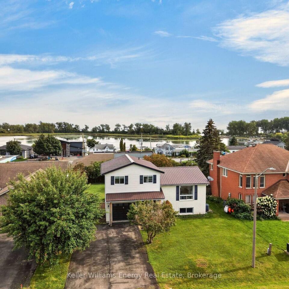 5 Harbourview Crescent, Prince Edward County