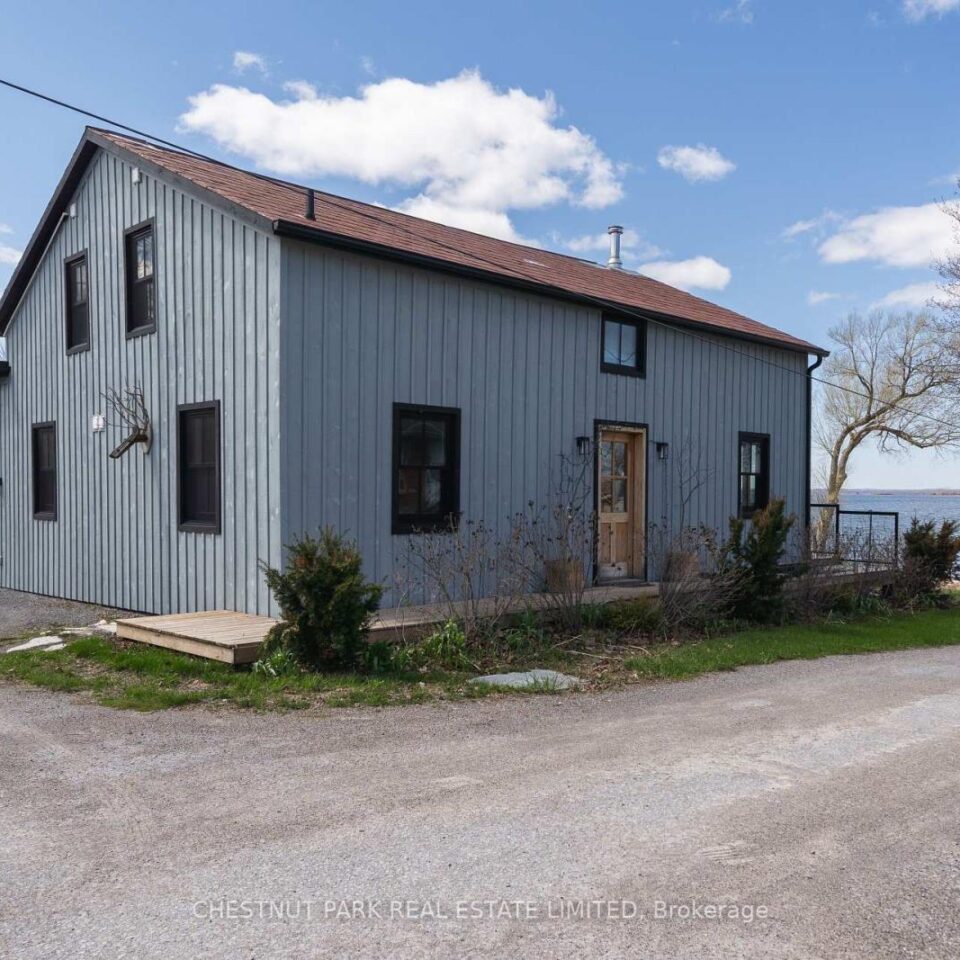 5 Solmes Street, Prince Edward County