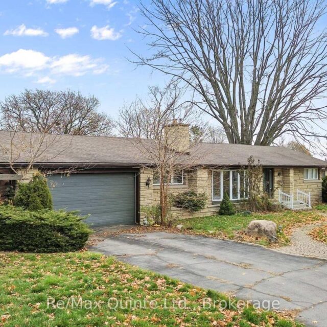 5 Stanley Park Drive, Belleville