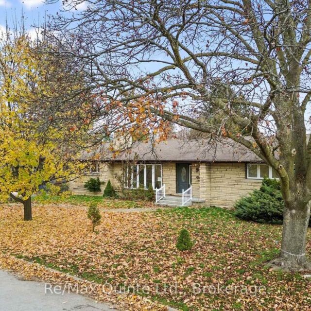 5 Stanley Park Drive, Belleville
