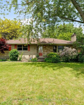 5 Watts Crescent, Kingston