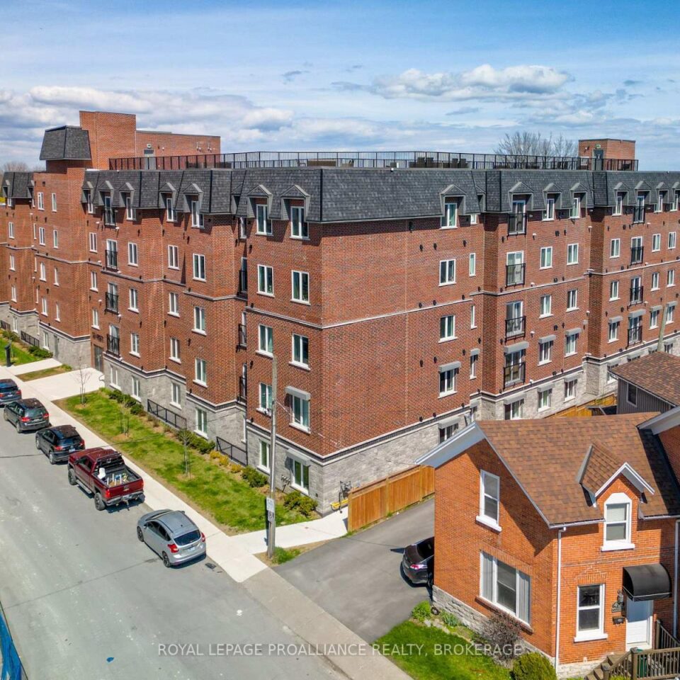 502 – 501 Frontenac Street, Kingston