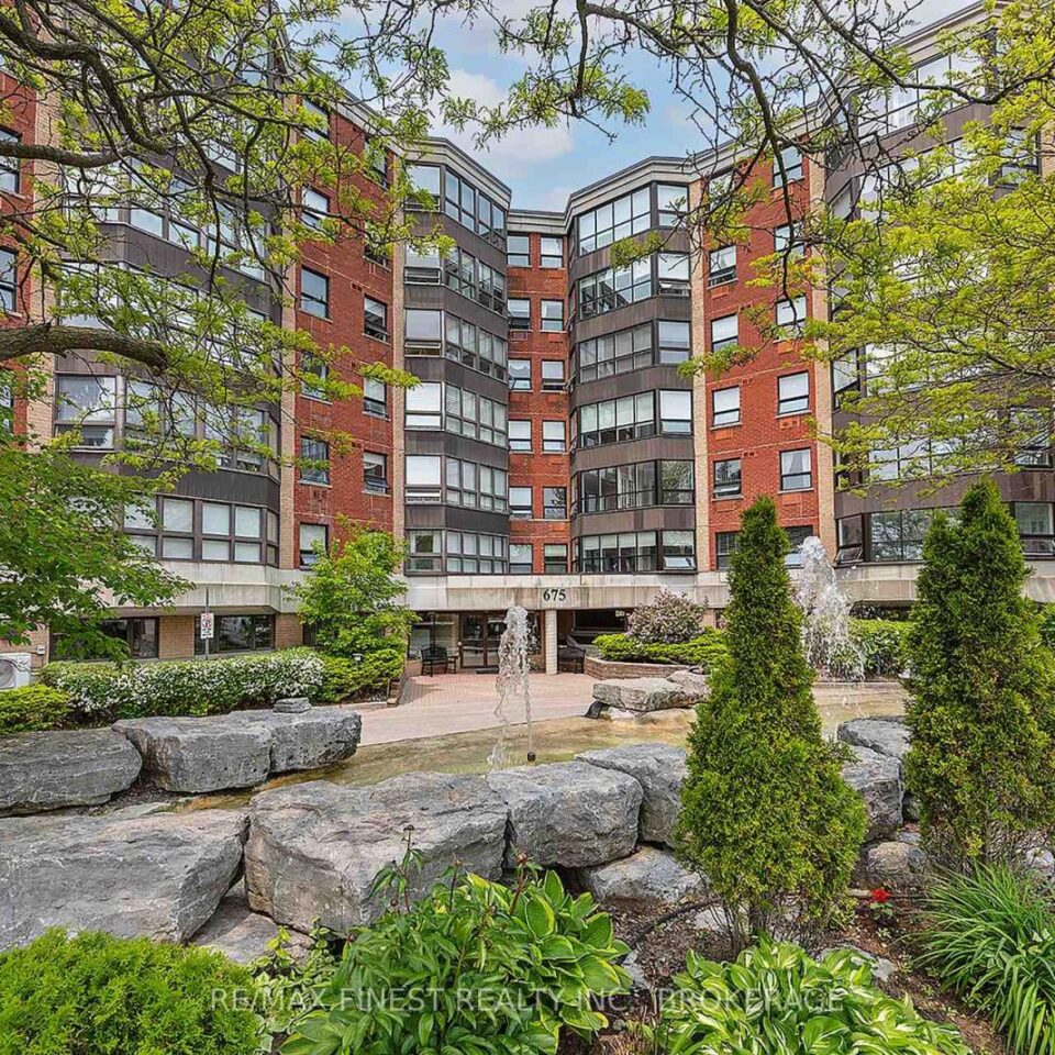504 – 675 Davis Drive, Kingston