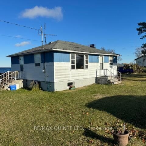 5083 Long Point Road, Prince Edward County