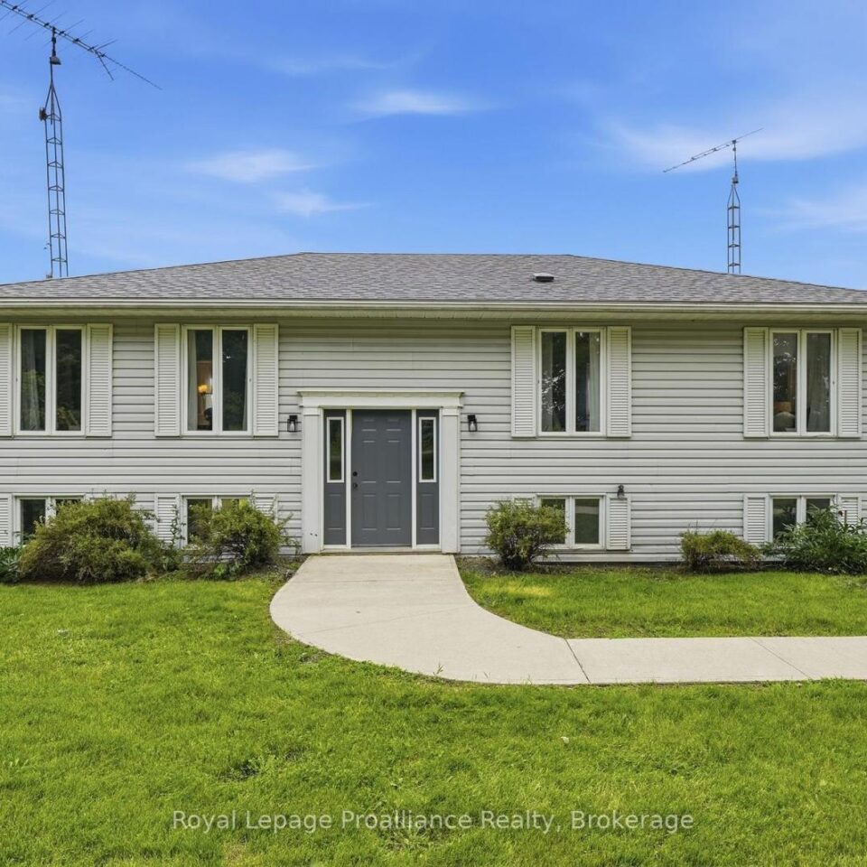 509 Kelly Road, Prince Edward County