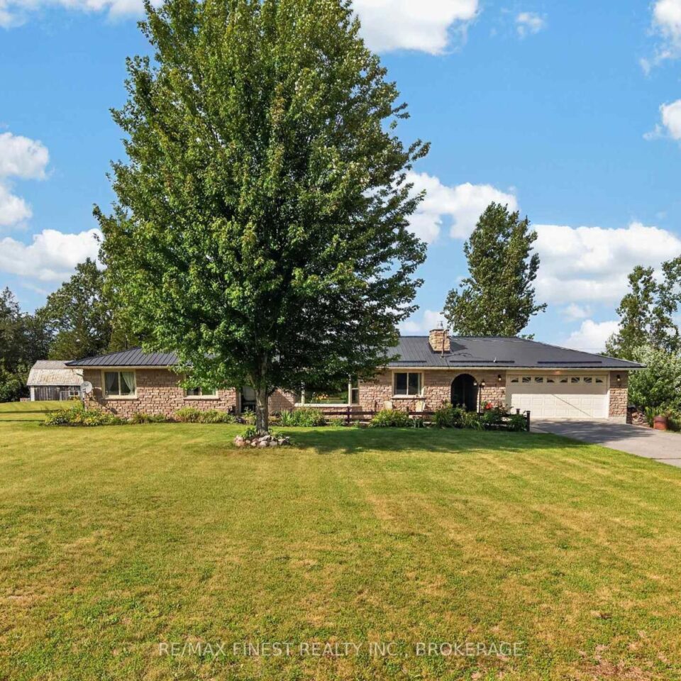 513 County Road 12, Greater Napanee