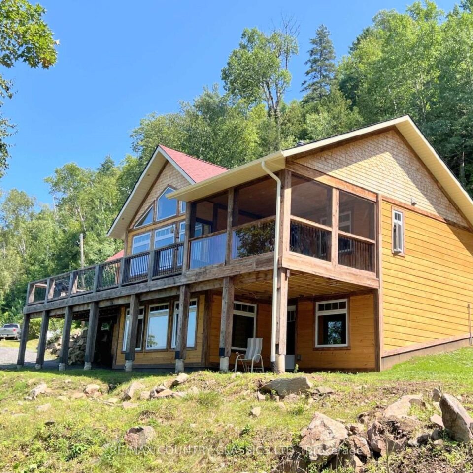 518 Duncan Lane, Hastings Highlands