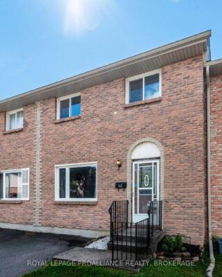 52 – 46 Rosemund Crescent, Kingston