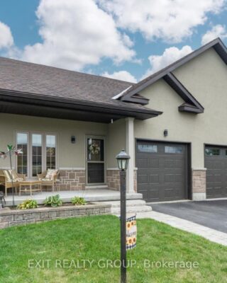 52 Aletha Drive, Prince Edward County