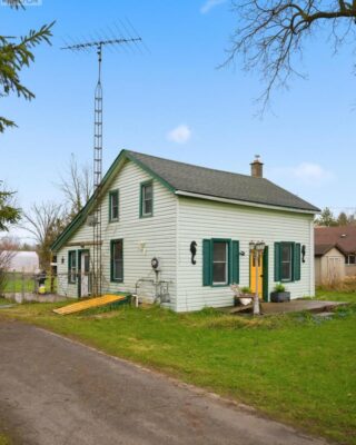 52 County 1 Road, Prince Edward County